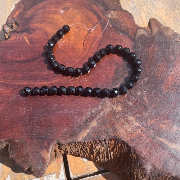 Beads102: Vtg 10mm Faceted Black Beads – 12” Strand, Jewelry Making Supply - Picture 4 of 5